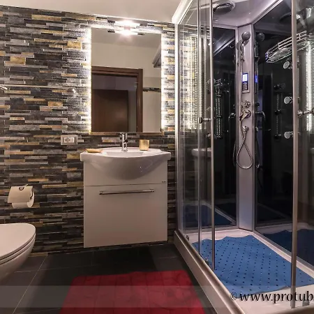 I Tre Oleandri Сasa de vacaciones Varenna