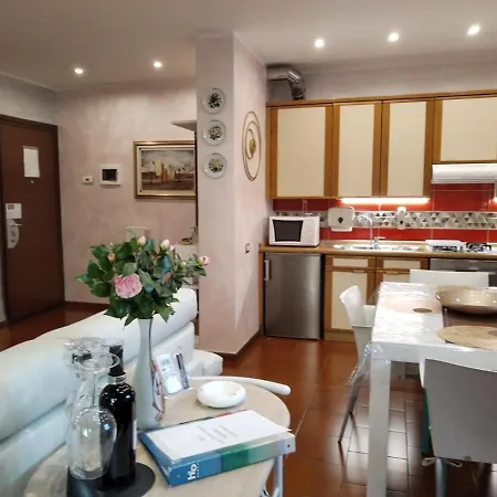 בית נופש I Tre Oleandri *