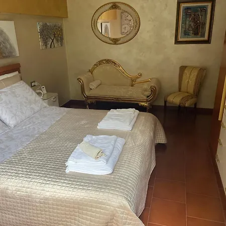 I Tre Oleandri Varenna