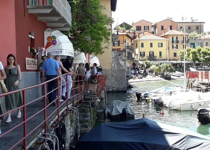 I Tre Oleandri Varenna